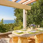 Villa Ebea By Vintage Travel *