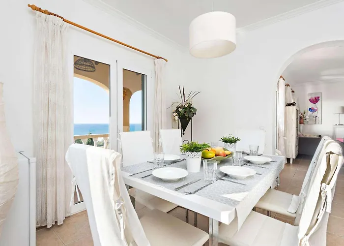 Ebea By Vintage Travel Alaior