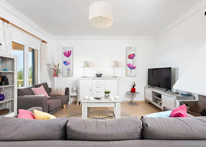 Ebea By Vintage Travel * Alaior